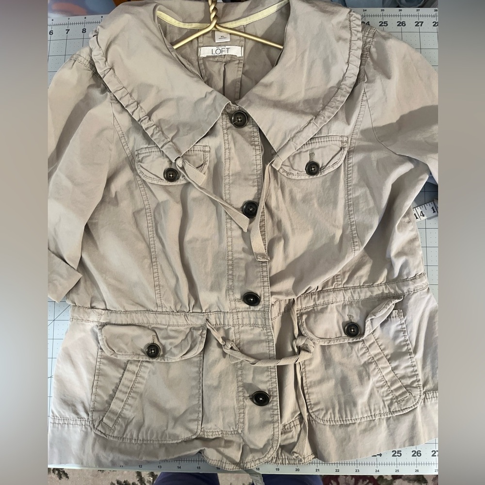 LOFT Women's XL Light Khaki Gray Roll Tab Drawstring Safari Utility Jacket